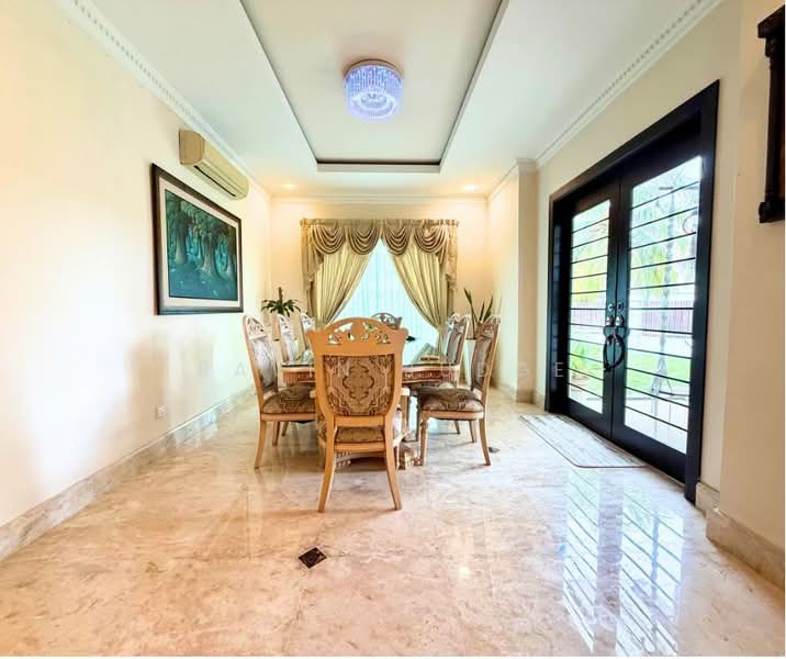 Pusat Bandar Putra Permai untuk Untuk Dijual - RM 1,800,000, Mac 2026 - Dining Room - PropertyGuru.com.my
