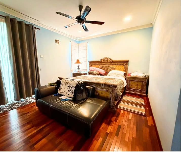 Pusat Bandar Putra Permai untuk Untuk Dijual - RM 1,800,000, Mac 2026 - Bedroom - PropertyGuru.com.my