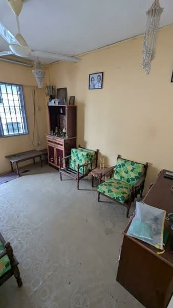 Flat for Sale at Gat Lebuh Macallum - Fionne Seah - PropertyGuru.com.my