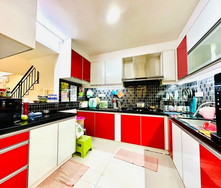 Bandar Damai Perdana untuk Untuk Dijual - RM 1,250,000, Mac 2026 - Kitchen - PropertyGuru.com.my