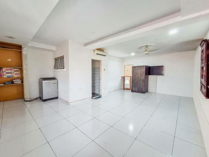 2-storey Terraced House for Sale in Taman Harmoni Kajang (Kajang) - Hawa Ibrahim - Living Room - PropertyGuru.com.my