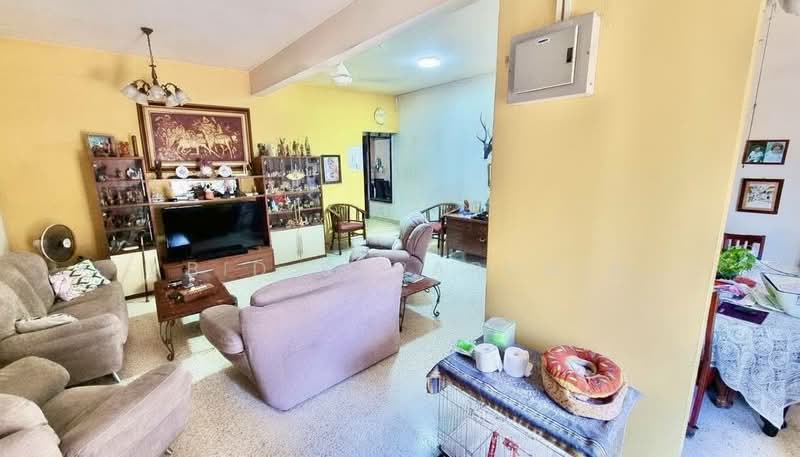 Prime Location 2 Storey Terrace @ Jalan Bukit Raja, Taman Seputeh KL untuk Untuk Dijual - RM 1,150,000, Mac 2026 - Living Room - PropertyGuru.com.my