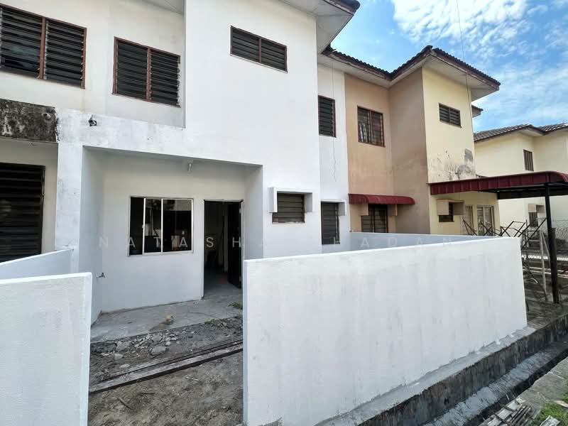 2-storey Terraced House for Sale in Alam Perdana (Puncak Alam) - Natasha Shadan - Exterior - PropertyGuru.com.my