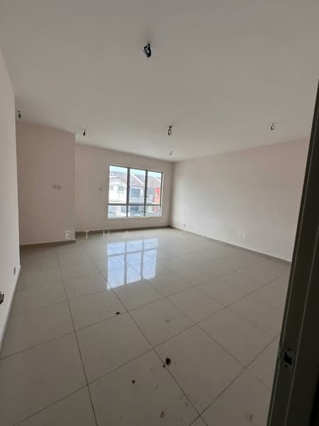 2-storey Terraced House for Sale in Taman Sri Buloh (Sungai Buloh) - Ethan Chin - Interior - PropertyGuru.com.my