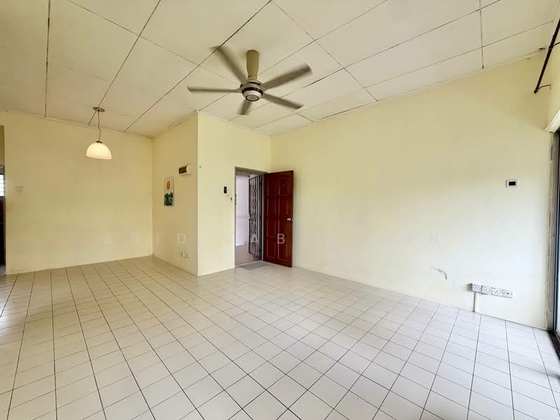 Kenari Apartment untuk Untuk Dijual - RM 330,000, Mac 2026 - Living Room - PropertyGuru.com.my
