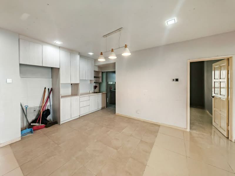 Service Residence for Sale at Suri Puteri - Fazri Omar - Kitchen - PropertyGuru.com.my