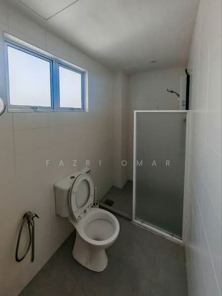 Service Residence for Sale at Suri Puteri - Fazri Omar - Bathroom - PropertyGuru.com.my