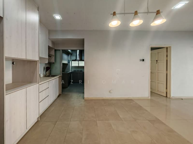 Service Residence for Sale at Suri Puteri - Fazri Omar - Kitchen - PropertyGuru.com.my