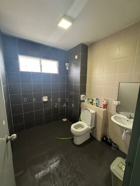 Residensi Prima Puteri Jaya 2 untuk Untuk Dijual - RM 510,000, Mac 2026 - Bathroom - PropertyGuru.com.my