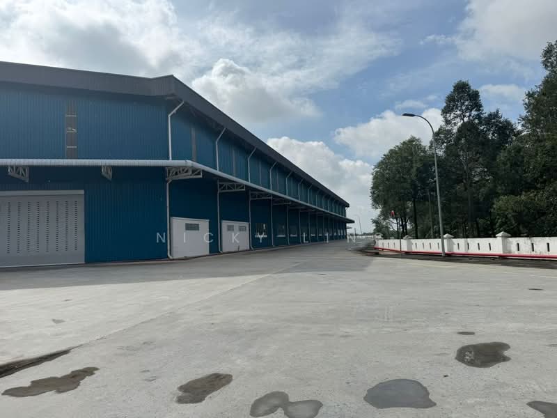 Factory for Rent in Kawasan Perindustrian Nilai (Nilai) - Nicky Ling - Exterior - PropertyGuru.com.my