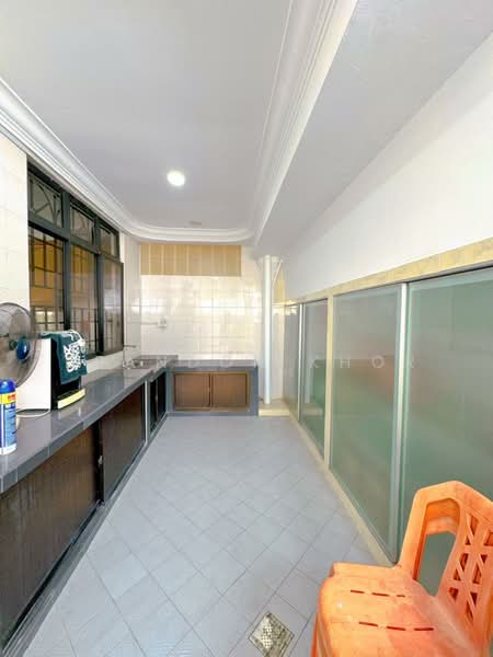 Semi-Detached House for Sale in Taman Johor Jaya (Johor Bahru) - Brandon Khor - Kitchen - PropertyGuru.com.my