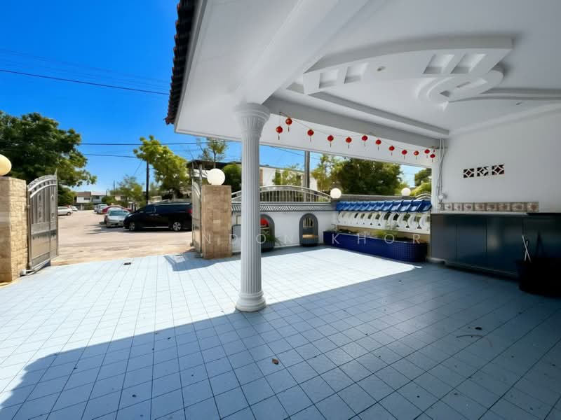 Semi-Detached House for Sale in Taman Johor Jaya (Johor Bahru) - Brandon Khor - Exterior - PropertyGuru.com.my