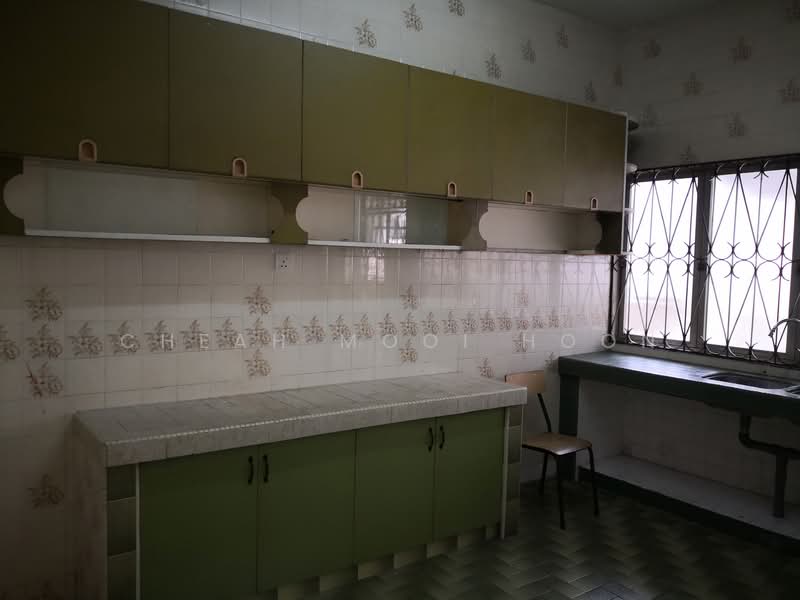 2-storey Terraced House for Sale in SS2 (Petaling Jaya) - Cheah Mooi Hoon - Kitchen - PropertyGuru.com.my