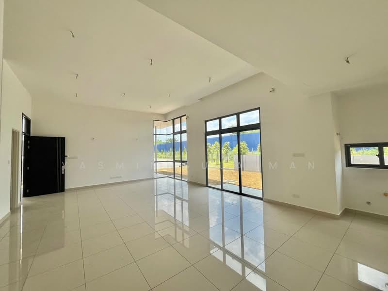 Kota Kemuning untuk Untuk Dijual - RM 2,450,000, Feb 2026 - Living Room - PropertyGuru.com.my