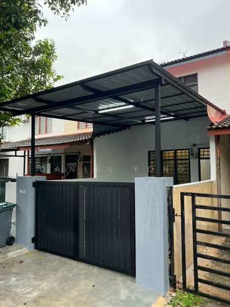 2-storey Terraced House for Sale in Taman Puteri Wangsa (Ulu Tiram) - Daniel Yong - Exterior - PropertyGuru.com.my