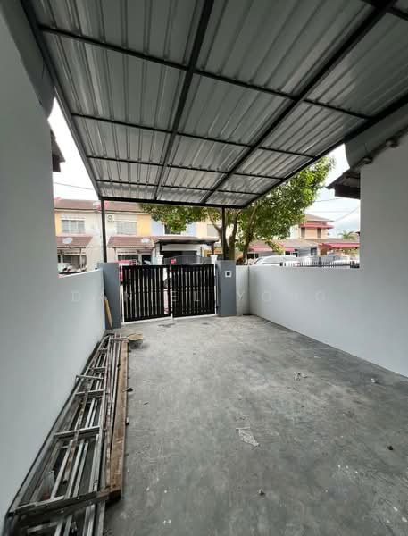 2-storey Terraced House for Sale in Taman Puteri Wangsa (Ulu Tiram) - Daniel Yong - Exterior - PropertyGuru.com.my