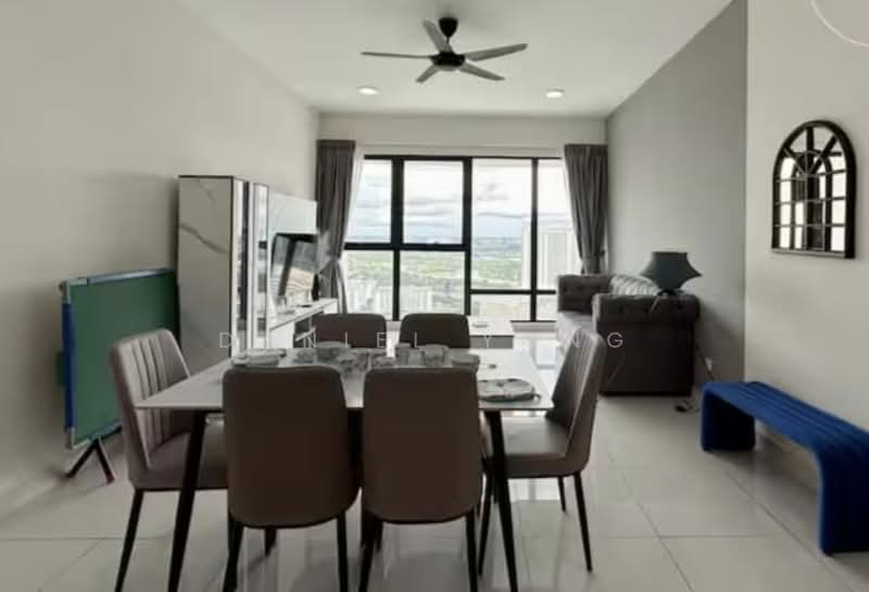 Southkey Mosaic untuk Untuk Dijual - RM 1,100,000, Feb 2026 - Living Room - PropertyGuru.com.my