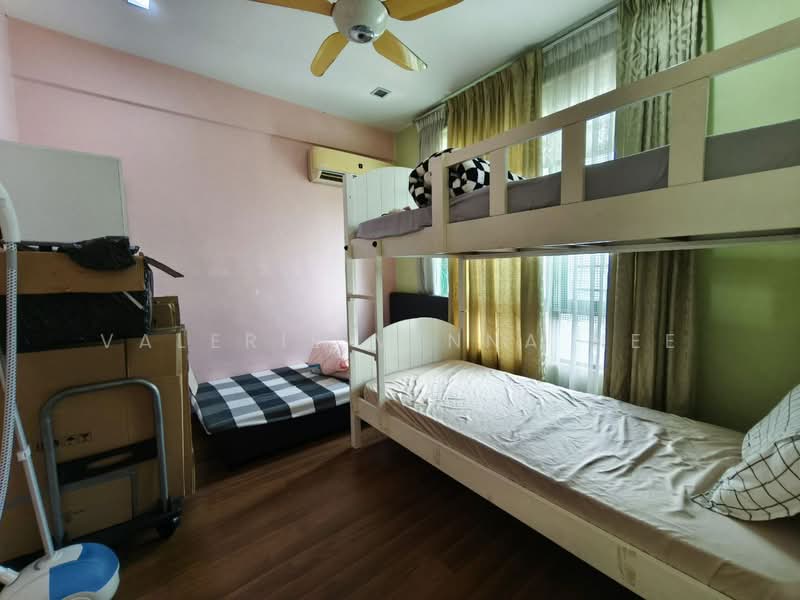 Condominium for Sale at Atmosfera Kondominium - Valerie Venna Hee - Bedroom - PropertyGuru.com.my