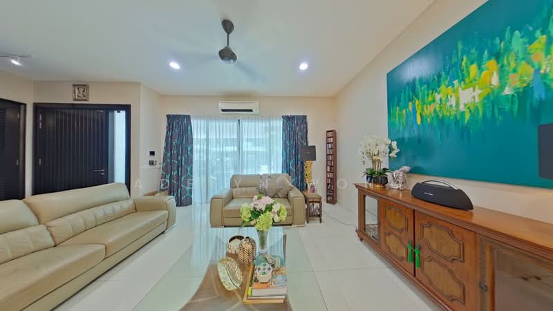 3-storey Terraced House for Sale in Duta Villa (Setia Alam) - Adelyn Wong - Living Room - PropertyGuru.com.my