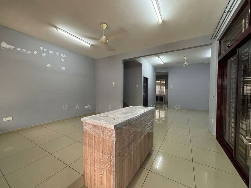 2-storey Terraced House for Sale in Mutiara Rini (Skudai) - Daniel Yong - Living Room - PropertyGuru.com.my