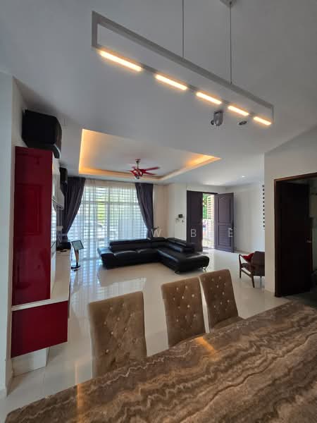 3-Storey Bungalow at Batu Ferringhi untuk Untuk Disewa - RM 7,000 /bulan, Mac 2026 - Living Room - PropertyGuru.com.my