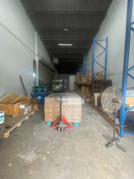 Warehouse for Rent in Subang Jaya (Selangor) - Alex Lee - Interior - PropertyGuru.com.my