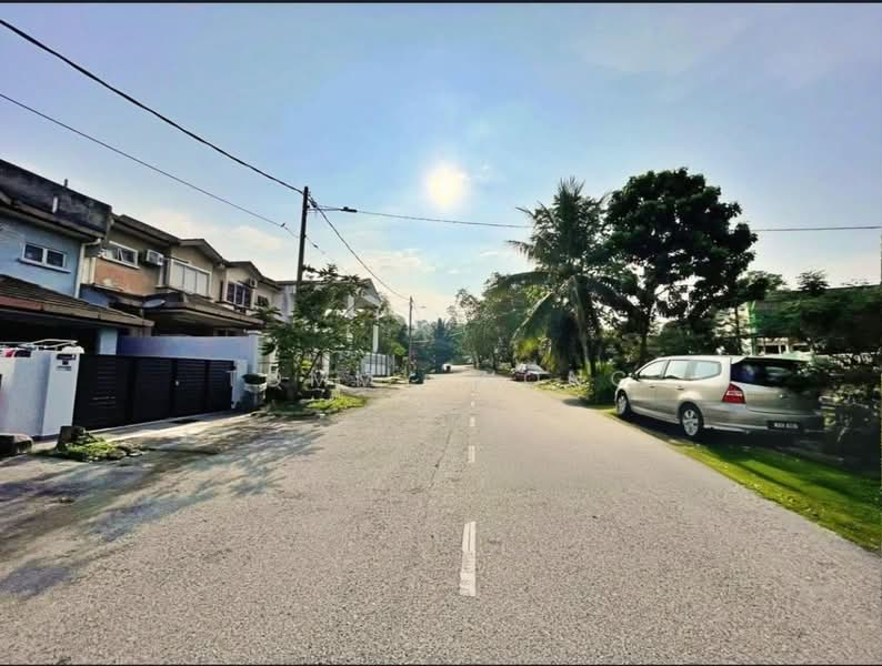 Taman Puncak Jalil untuk Untuk Dijual - RM 750,000, Mac 2026 - Exterior - PropertyGuru.com.my