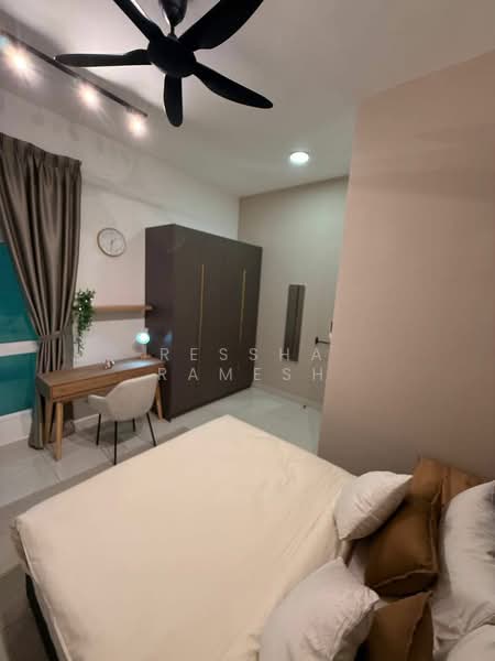 Ferringhi Residence 2 untuk Untuk Disewa - RM 4,400 /bulan, Mac 2026 - Bedroom - PropertyGuru.com.my