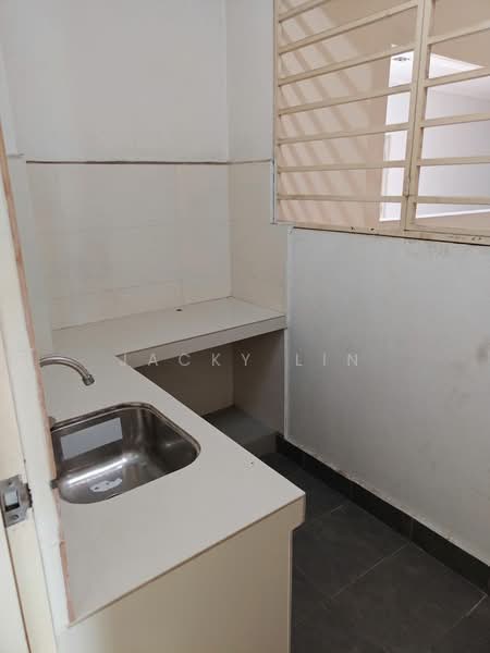 Laman Baiduri untuk Untuk Dijual - RM 648,000, Feb 2026 - Kitchen - PropertyGuru.com.my