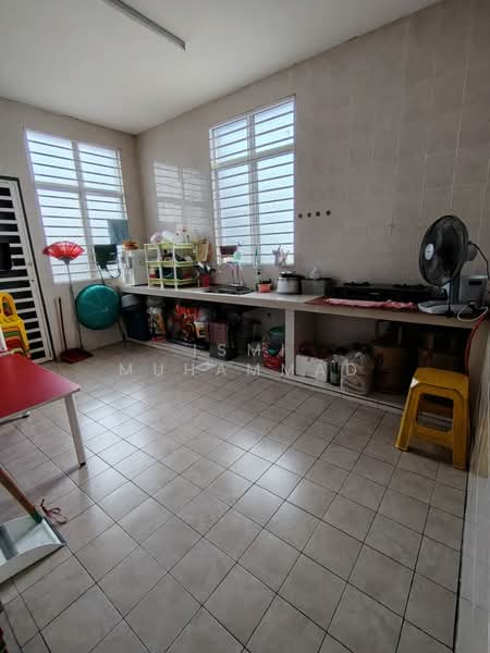 Bandar Tasik Senangin untuk Untuk Dijual - RM 550,000, Mac 2026 - Kitchen - PropertyGuru.com.my