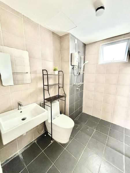 Condominium for Rent at Aurora Residence @ Lake Side City - Peggy Lim - Bathroom - PropertyGuru.com.my