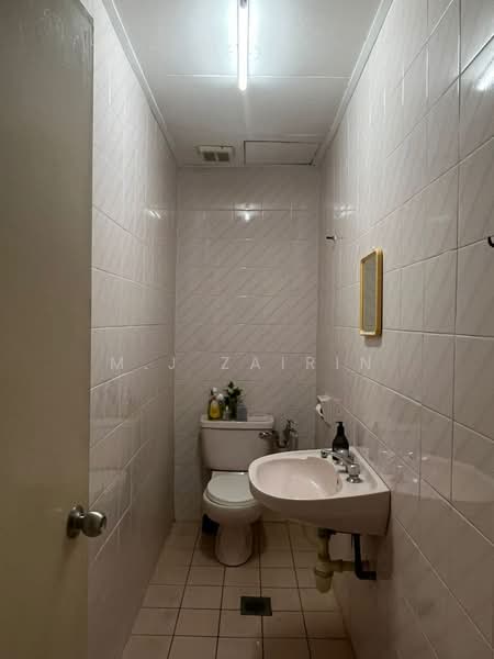 Condominium for Sale at Ukay Club Villas - M.J Zairin - Bathroom - PropertyGuru.com.my