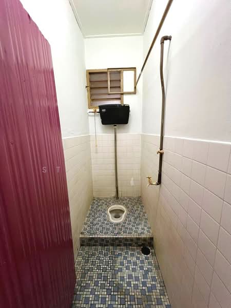 1-storey Terraced House for Sale in Ipoh (Perak) - Stella Teoh - Bathroom - PropertyGuru.com.my