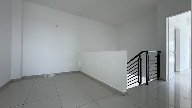 Semi-Detached House for Sale in Bandar Lahat Mines (Lahat) - Kent C - Interior - PropertyGuru.com.my
