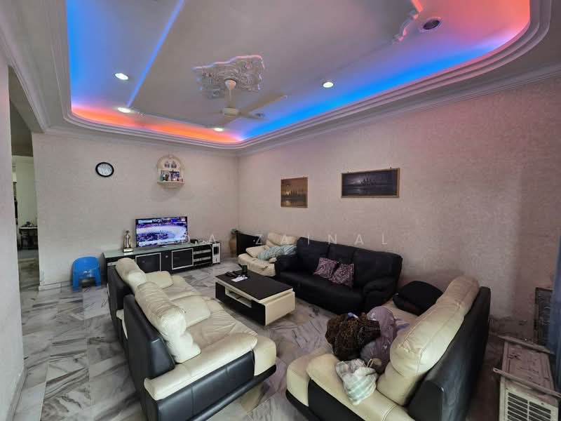 Semi-Detached House for Sale in Taman Emas (Klang) - Eda Zainal - Living Room - PropertyGuru.com.my