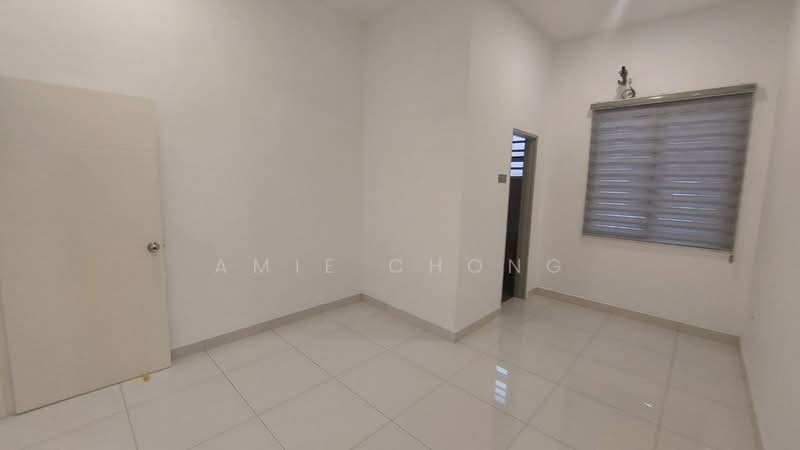 Bercham Double Storey End Lot For Sale untuk Untuk Dijual - RM 668,000, Mac 2026 - Bedroom - PropertyGuru.com.my
