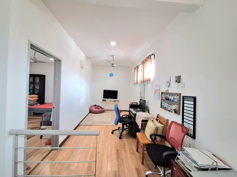 2.5-storey Terraced House for Sale in Klang (Selangor) - Eda Zainal - PropertyGuru.com.my