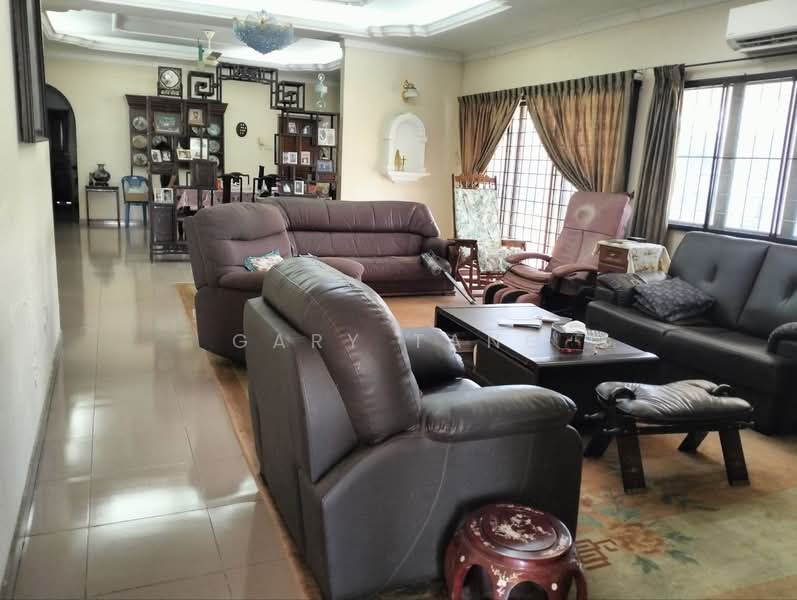 Bungalow for Sale in Ipoh (Perak) - Gary Tang - Living Room - PropertyGuru.com.my