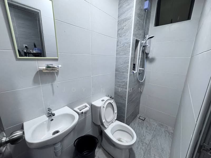 Condominium for Sale at KSL Residence 2 @ Kangkar Tebrau - Joyen Pun - Bathroom - PropertyGuru.com.my