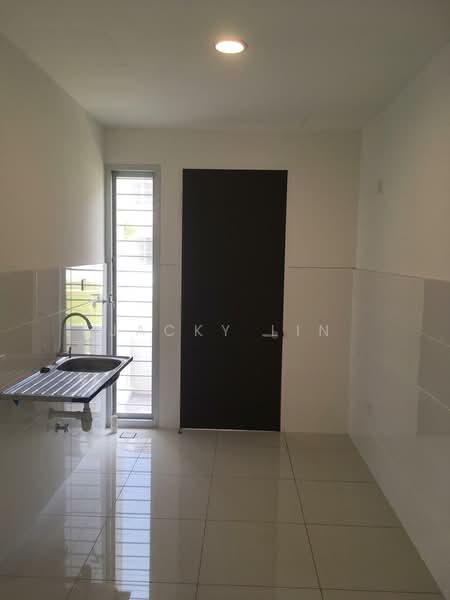2-storey Terraced House for Sale in Bandar Tropicana Aman (Telok Panglima Garang) - Jacky Lin - Kitchen - PropertyGuru.com.my