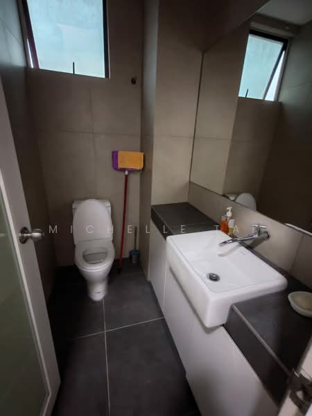 Shop for Rent in Taman Sea (Petaling Jaya) - Michelle Tai - Bathroom - PropertyGuru.com.my