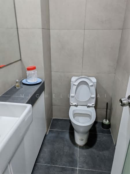 Shop for Rent in Taman Sea (Petaling Jaya) - Michelle Tai - Bathroom - PropertyGuru.com.my