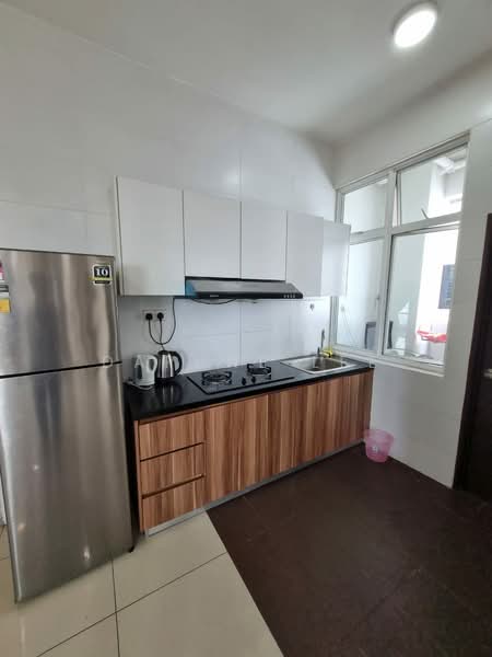 Condominium for Rent at M Condominium @ Larkin - Daphne Lee - Kitchen - PropertyGuru.com.my