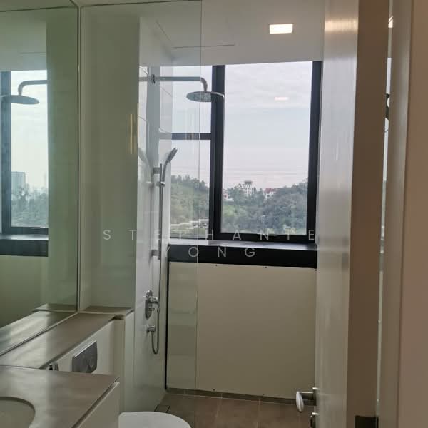 Senada Residence @ KLGCC Resort untuk Untuk Disewa - RM 3,600 /bulan, Apr 2026 - Bathroom - PropertyGuru.com.my