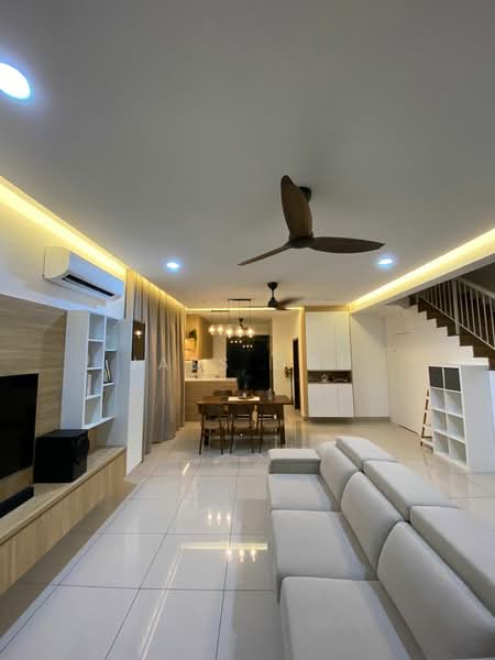2-storey Terraced House for Sale in Bandar Bukit Raja (Klang) - Jass Goh - Living Room - PropertyGuru.com.my