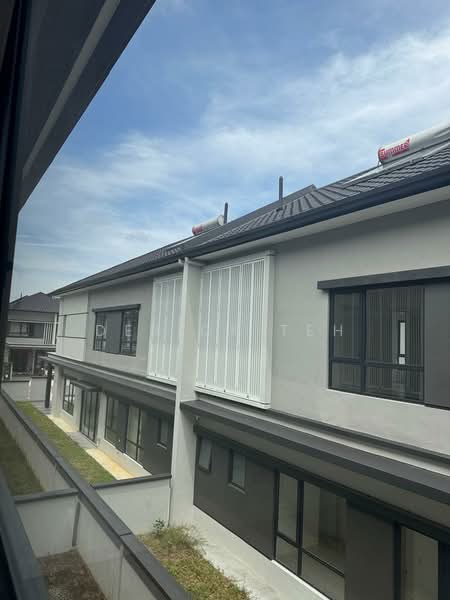 Semi-Detached House for Sale in Telok Panglima Garang (Selangor) - Derick Teh - Exterior - PropertyGuru.com.my