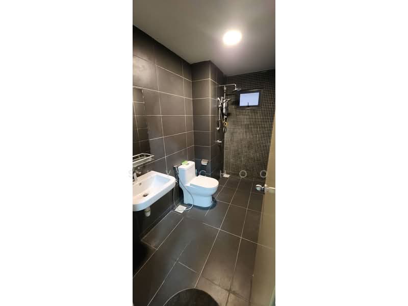 Condominium for Rent at Parkhill Residence - Sky Choo - Bathroom - PropertyGuru.com.my