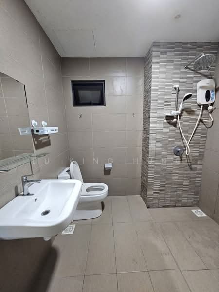 Condominium for Rent at Parkhill Residence - Lu King Hung - Bathroom - PropertyGuru.com.my