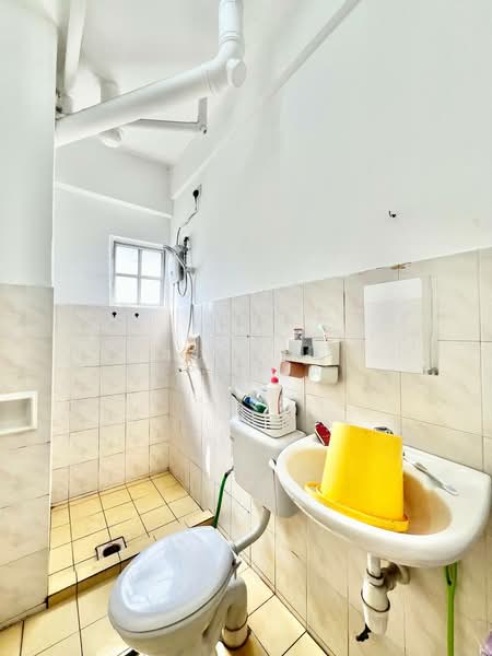Pangsapuri Mawar untuk Untuk Dijual - RM 295,000, Feb 2026 - Bathroom - PropertyGuru.com.my