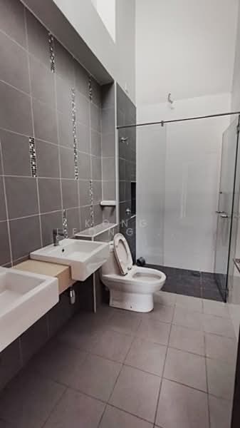 Fern Lane @ Denai Alam untuk Untuk Dijual - RM 1,420,000, Apr 2026 - Bathroom - PropertyGuru.com.my